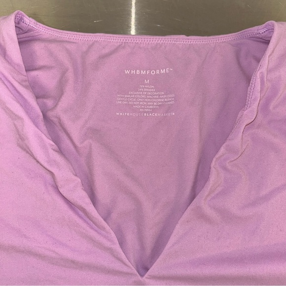 WHBM Forme V-Neck Top 3/4 Sleeve Soft Smooth Size M Medium - Picture 5 of 8
